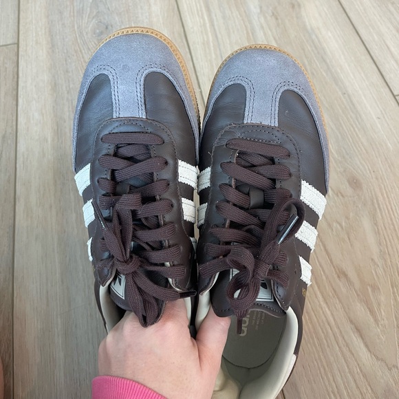 Adidas Samba Brown and White Shoes - Picture 8 of 9